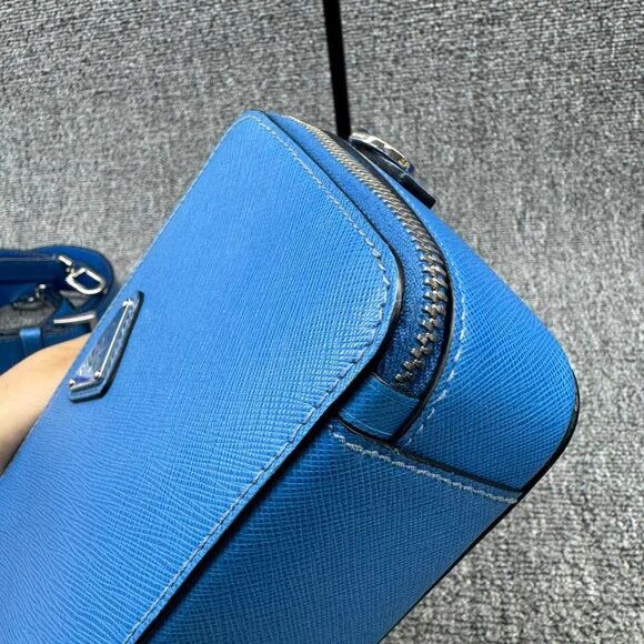 Prada Leather Shoulder Bag 650-081825 - Picture 6 of 13